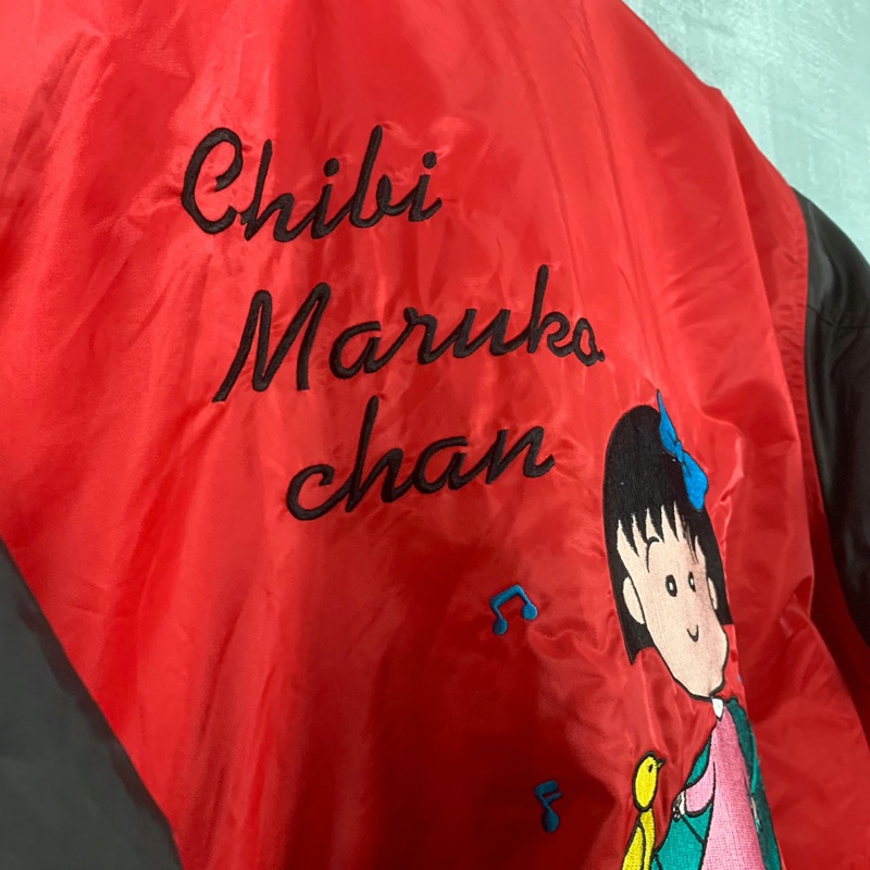 《 福星Flexing✨》櫻桃小丸子 早期 電繡 拼接 拼色 尼龍 棒球外套 夾克 鋪棉 刺繡 圓領 拼布 紅黑 古著 古着 昭和 日系-9