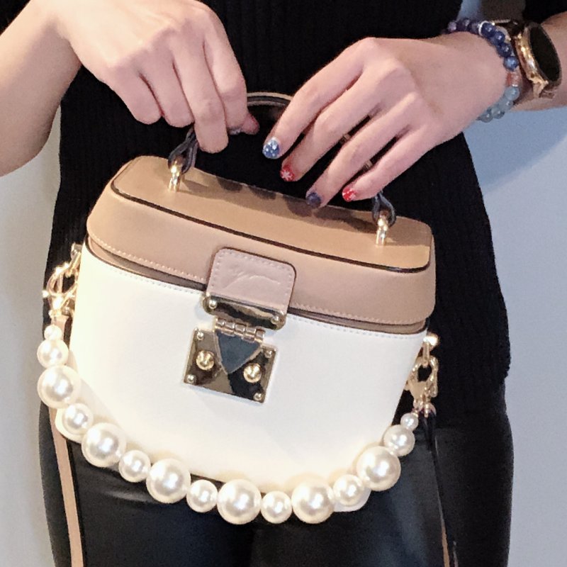 奶茶色珍珠箱包-0