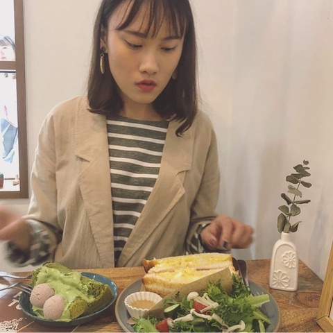 韓系麻花杏色西裝外套
