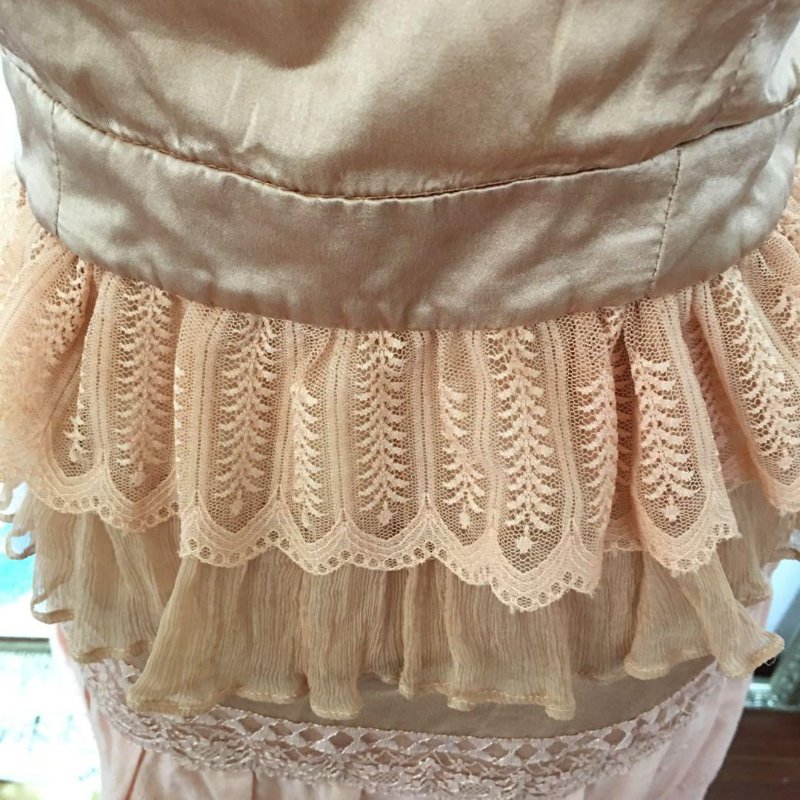 【春姍古著】201-設計師品牌 Robyn Hung 洪英妮 細緻 蕾絲款 細肩帶/裙子合售 M號-9