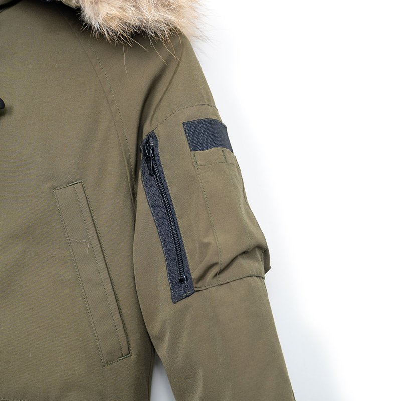 【Tammy私服】Canada Goose 軍綠色羽絨衣-4