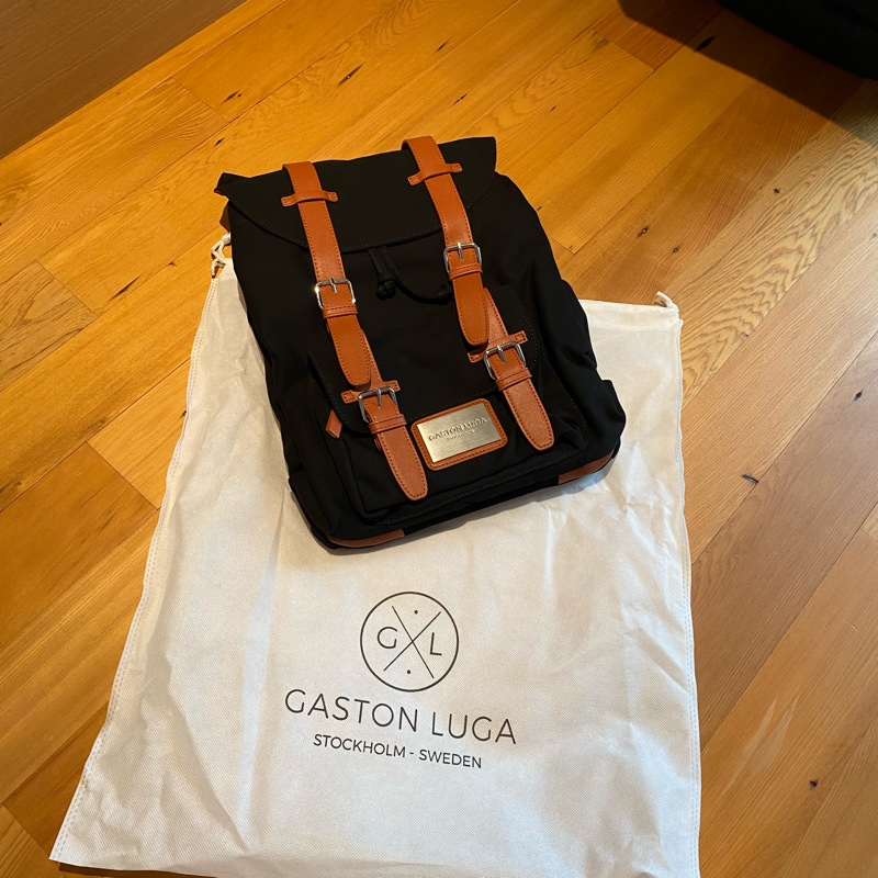 （展示品）Gaston Luga Classic 經典黑後背包（13吋）-1