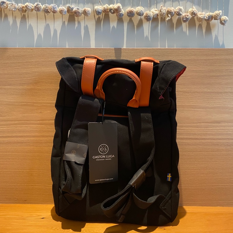 （展示品）Gaston Luga Classic 經典黑後背包（13吋）-2