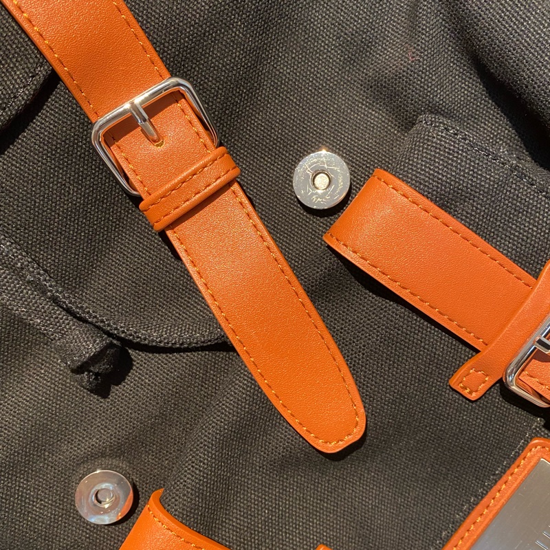 （展示品）Gaston Luga Classic 經典黑後背包（13吋）-5