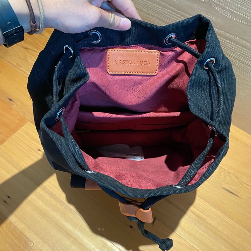 （展示品）Gaston Luga Classic 經典黑後背包（13吋）-6
