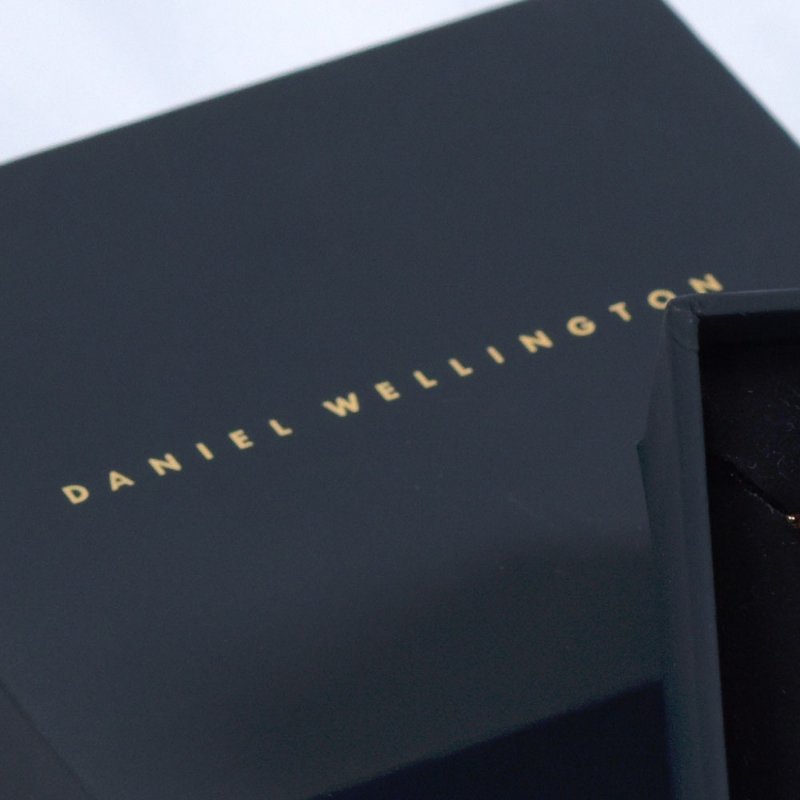 【王以甯 Ines 私服】Daniel Wellington 白色陶瓷金邊圓珠項鍊-8