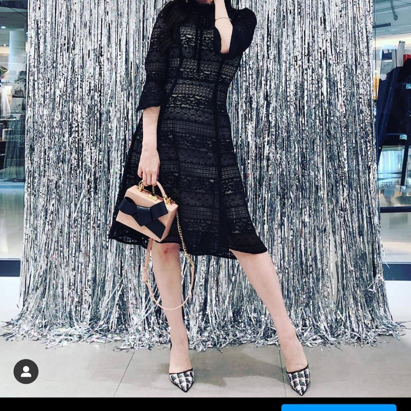 Charles & Keith 粉紅 X 深綠 藤編千鳥格紋高跟鞋-3