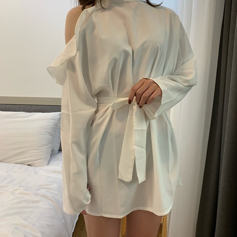 質感削肩裙