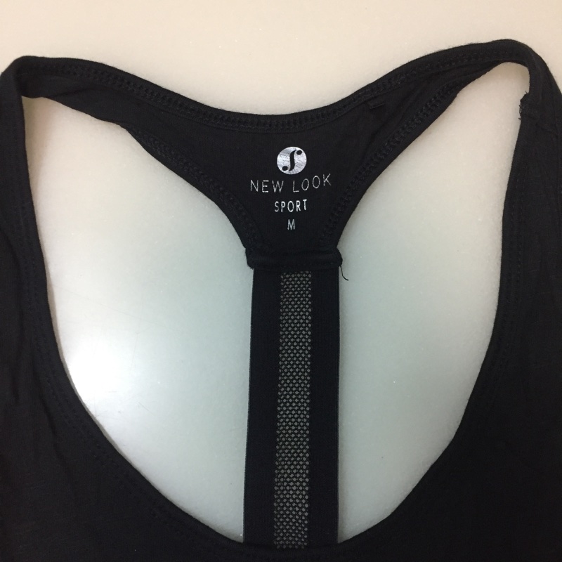 New look 黑色T字挖背運動背心/罩衫|Zumba /Nike/adidas|女生M|遮肚肚|吸汗棉質慢跑訓練罩衫｜喜歡Nike Adidas 可參考-4