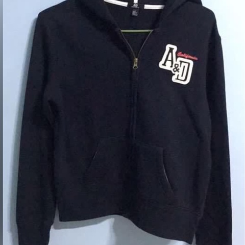 A&D連帽外套