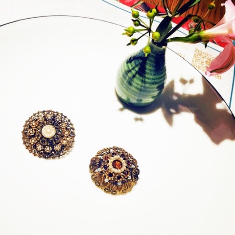 vintage style 精緻手工胸針 14k