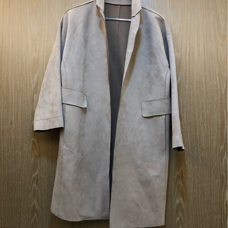 正韓 長版杏色麂皮大衣外套  質感無敵好 肩款約55 長87-0