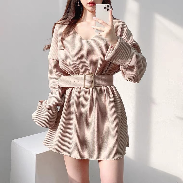 時尚甜美v領針織洋裝-0