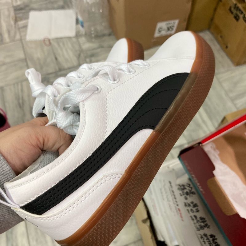 Puma 白鞋 黑色logo 焦糖鞋底 復古款-3