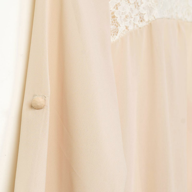 【朱俐靜私服】One Way 雪紡透膚蕾絲雕花罩衫-4