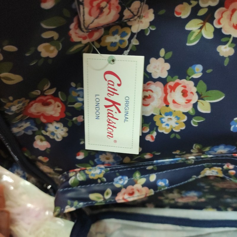 倫敦Cath kidstone 經典花色後背包-4
