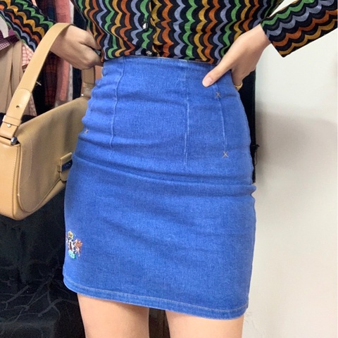 古早刺繡牛仔短裙