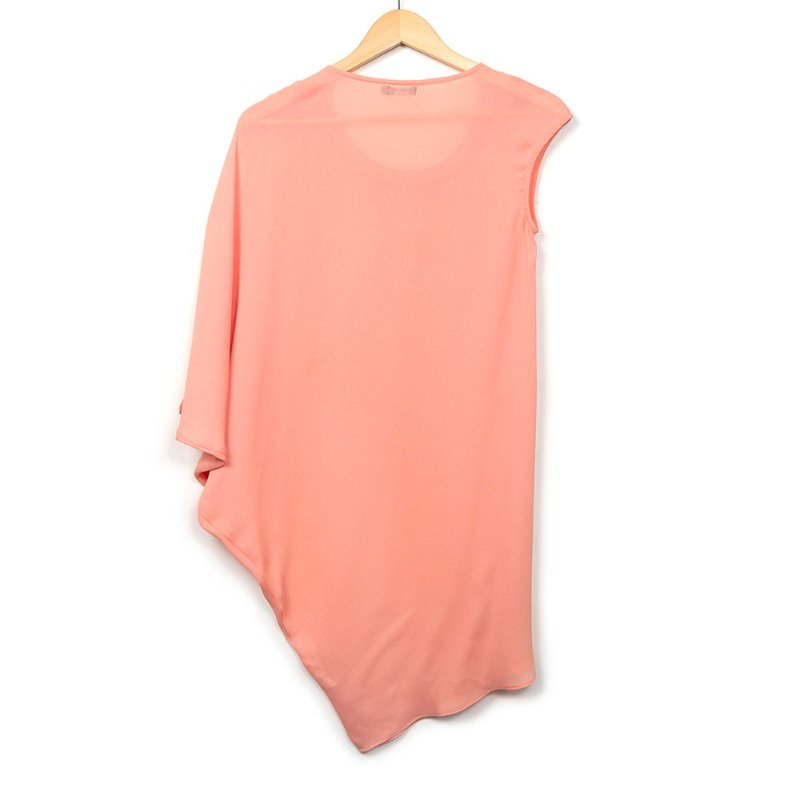 【季芹私服】MOMA 粉橘色珠鍊滾邊領口不對稱設計長版上衣-4
