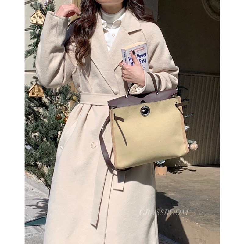 全新轉售燕麥杏 燕麥灰色 翻領綁帶排釦夾棉毛呢大衣 長版大衣 毛呢大衣 排釦大衣 毛呢外套 保暖外套-2