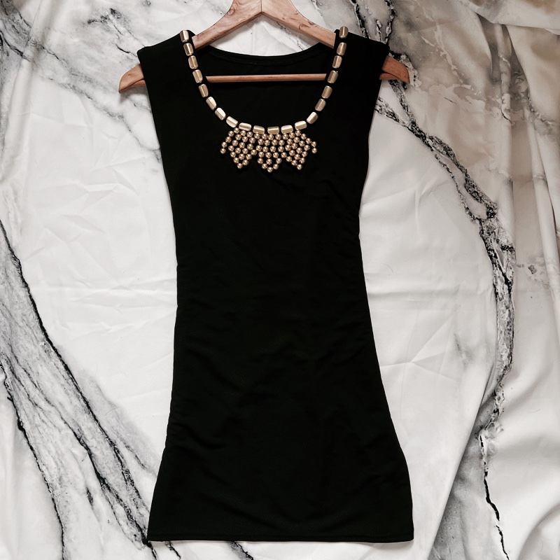 黑色無袖洋裝-0