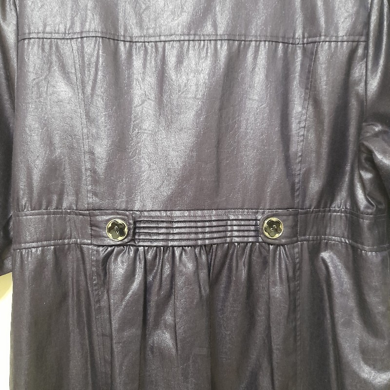 七分荷葉風衣外套-3