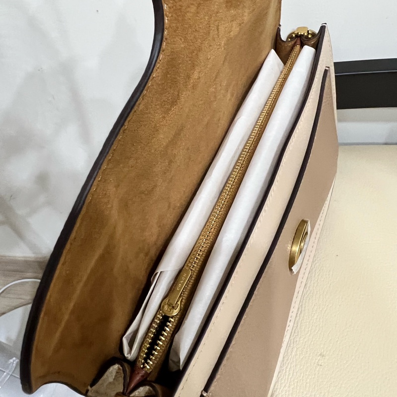 COACH 酒神包 全新 奶茶撞色-4