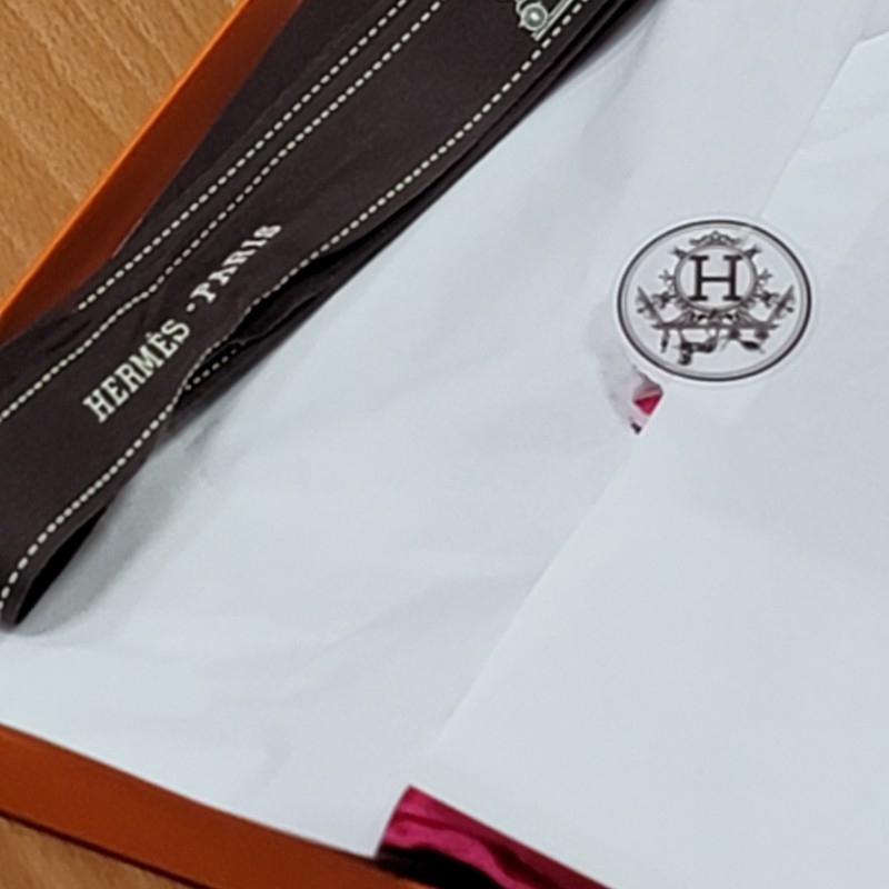 Hermes愛馬仕70×70方形絲巾（100%真絲）-7