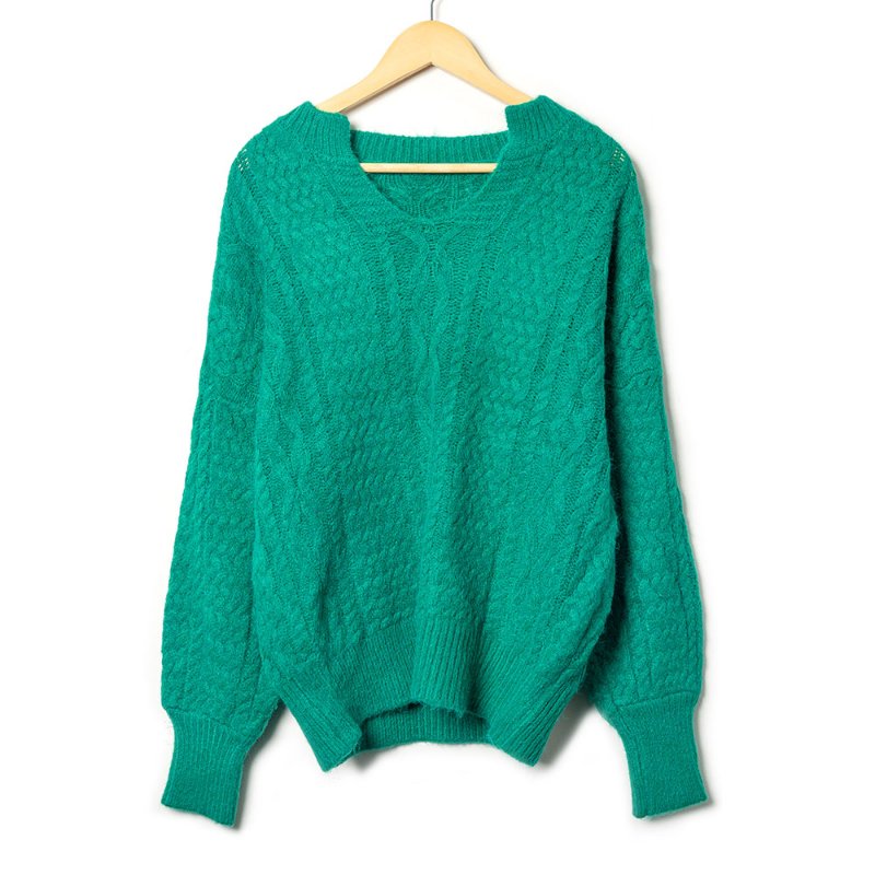 【吳婉君私服】綠色 V 領麻花毛衣-0