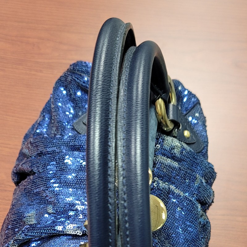 marc jacobs 紐約搖滾銀色亮片印花包(原1795美金)-4