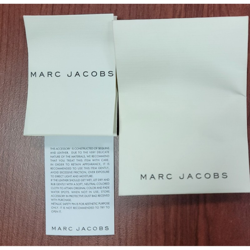 marc jacobs 紐約搖滾銀色亮片印花包(原1795美金)-9