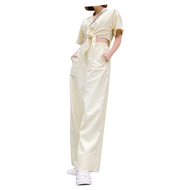 Klarra 淡黃色 套裝 上衣+褲子-0