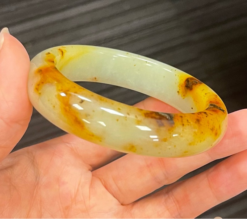 Z01現貨🌸天然岫玉手鐲/遼陽花玉桂花糕加厚手鐲/圈口57.9-3