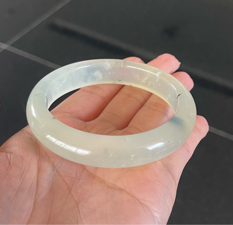 Z02現貨🌸天然岫玉手鐲/白冰灑墨起螢光/圈口58.1-4