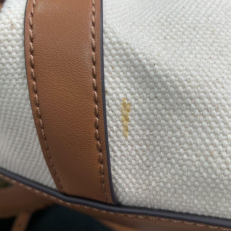 【張若妤私服】CHARLES & KEITH 編織提把帆布水桶包-6