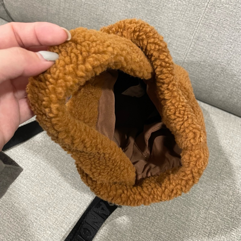 降價囉! MLB羊羔毛水桶包 抽帶單肩水桶包 小挎包 羊羔毛手提包 兩用包-2