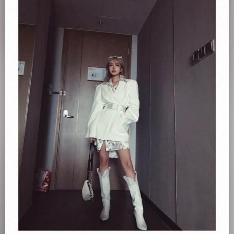 全新含吊牌Grace Chow周揚青 白色復古西裝外套 M-1