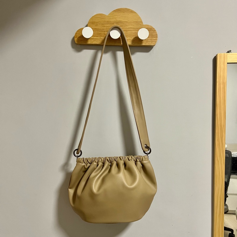 韓國SAMO ONDOH egg bag(soymilk M)側背包-1