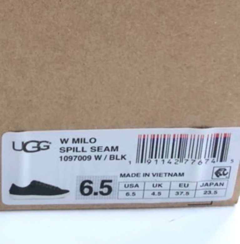 UGG麂皮黑色休閒鞋(全新附鞋盒)-5