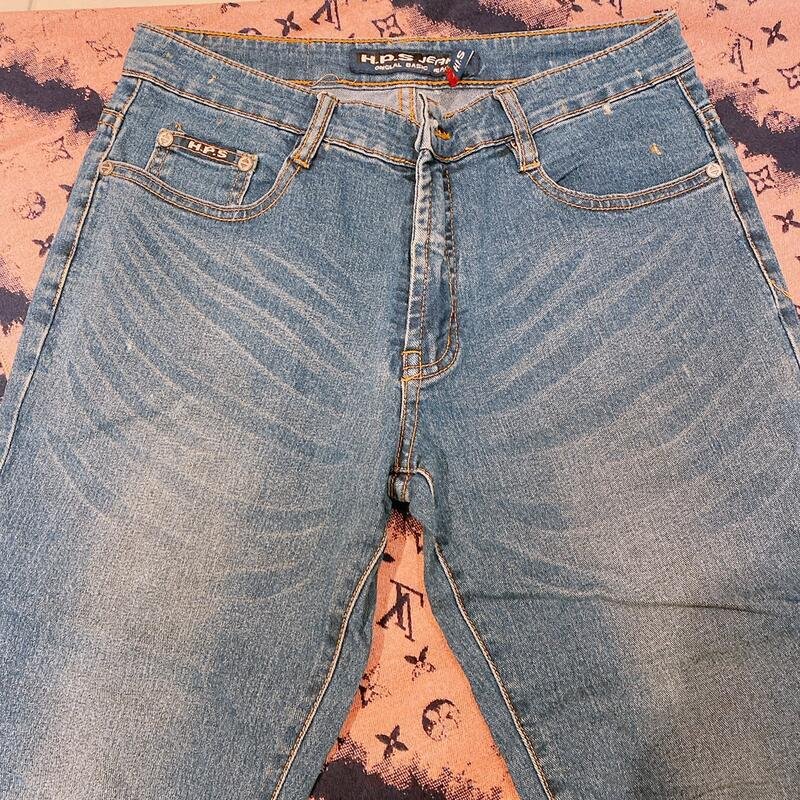 刷白藍色寬管牛仔褲 UF971-1