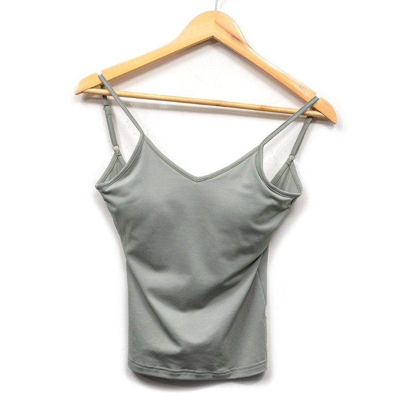 【王以甯 Ines 私服】MCASHA 綠色挖背小背心 + Nike 綠色透膚背心-1