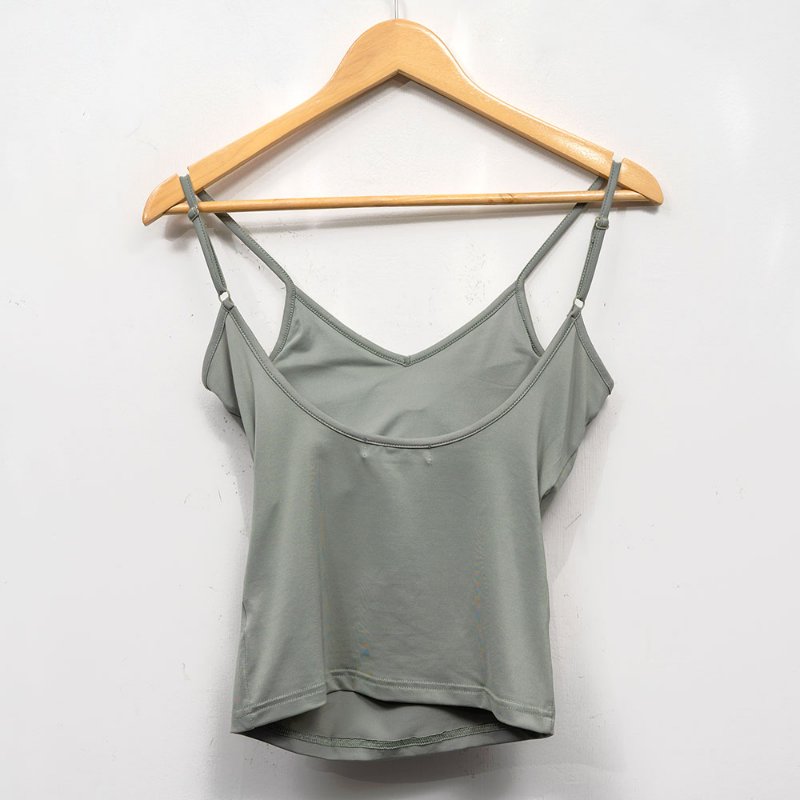 【王以甯 Ines 私服】MCASHA 綠色挖背小背心 + Nike 綠色透膚背心-4