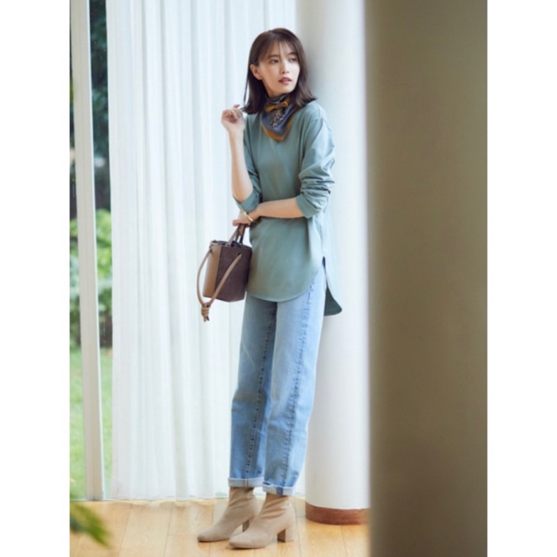 Uniqlo 女裝 彈性短靴 襪靴 踝靴 奶茶色 beige 仿麂皮絨 彈力貼腿顯瘦 中筒高跟短靴-1