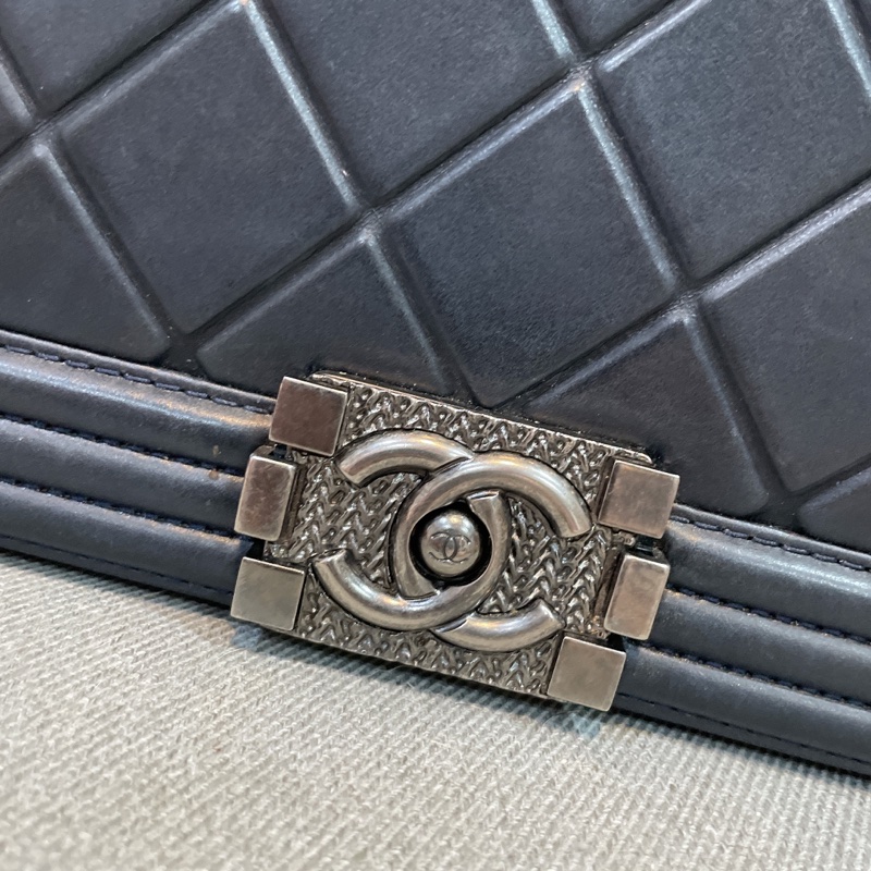真品香奈兒經典包boy chanel 25公分限量Paris-Salzburg工坊系列-5