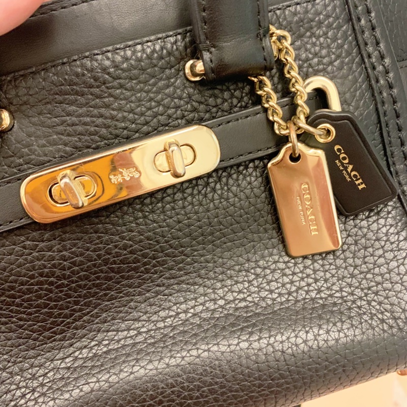 Coach Swagger 21 黑色-2