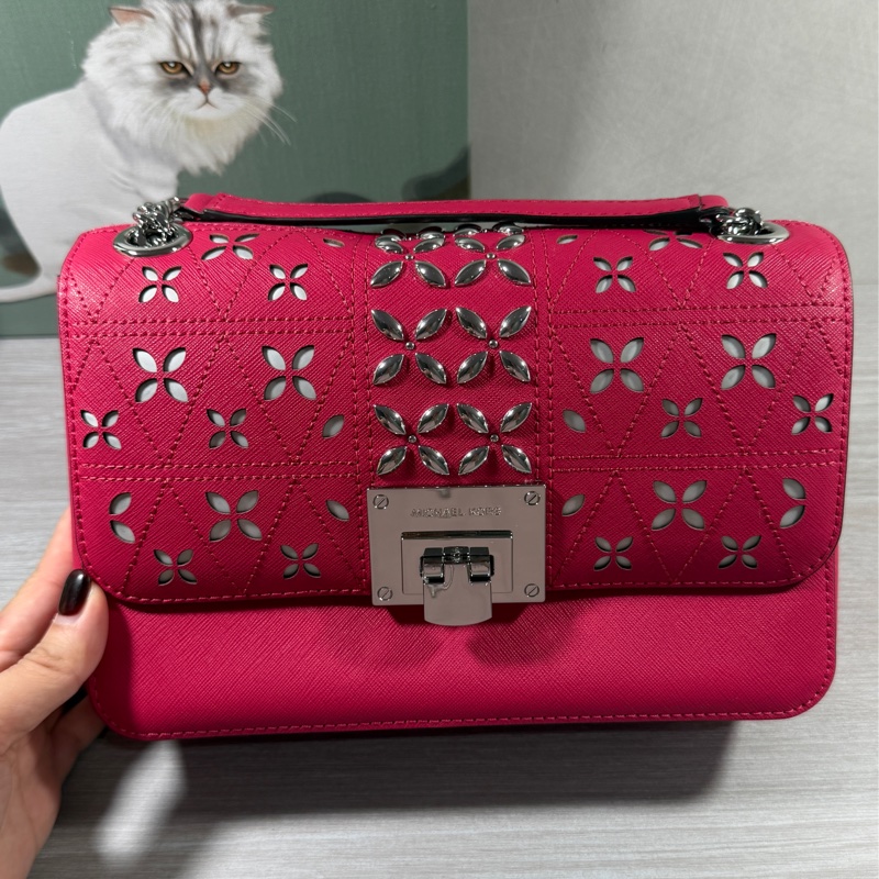 MICHAEL KORS TINA 花朵翻蓋鍊帶肩背/斜背包(中/覆盆莓粉)-7
