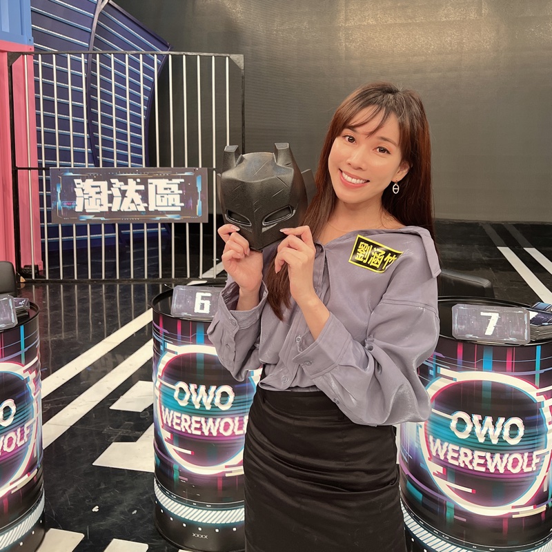 yuyu active 露肩oversize大翻領襯衫-2