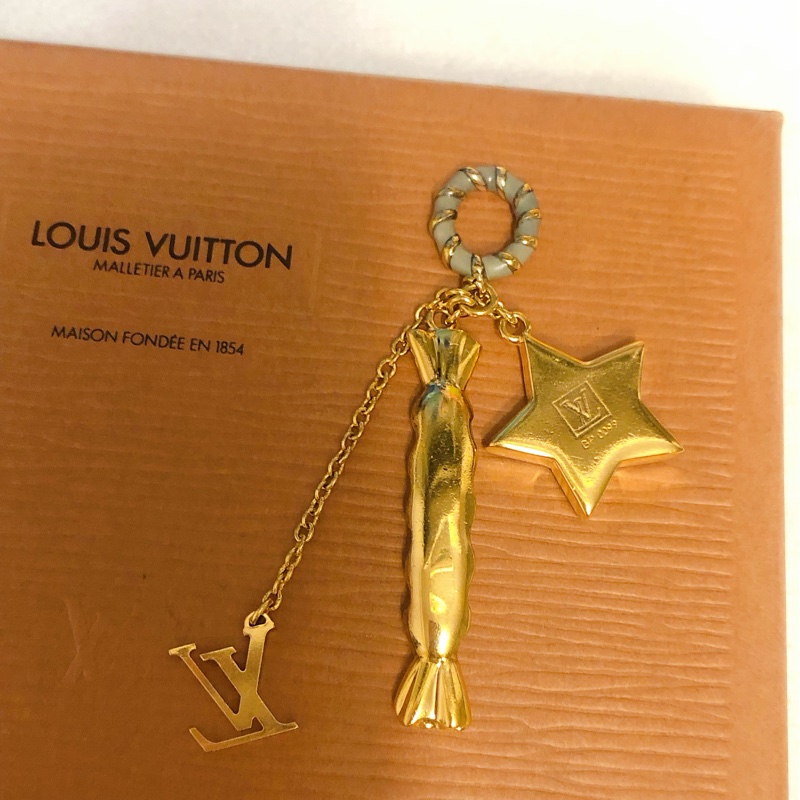LV Louis Vuitton 項鍊墜飾 繽紛多彩星星魔法棒款-4