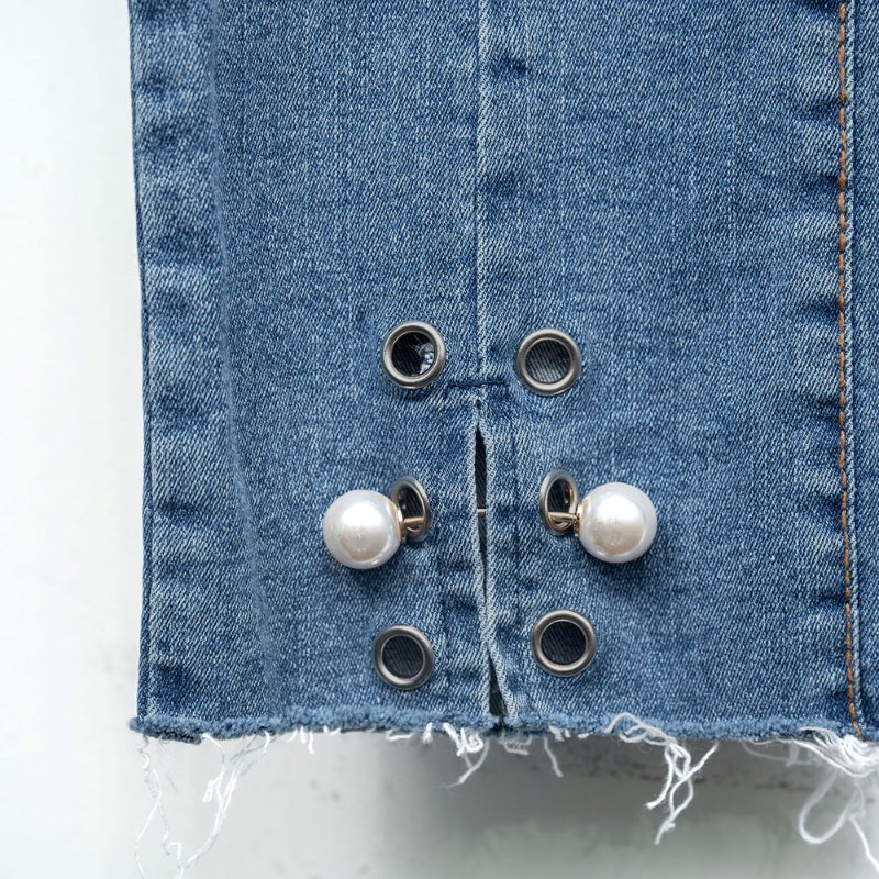 【曲艾玲私服】正韓珍珠釦環造型破壞牛仔褲-2