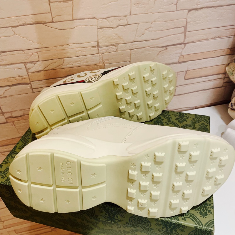 Rhyton Gucci標誌皮革運動鞋-1