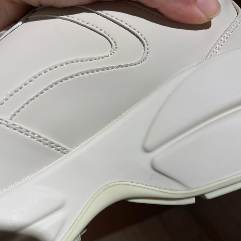 Rhyton Gucci標誌皮革運動鞋-5